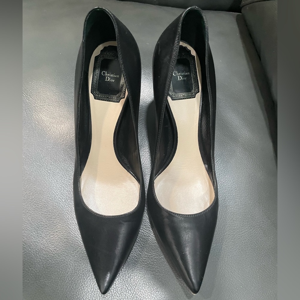 Christian Dior black leather pumps. 3 inch heel. No sign Size 36